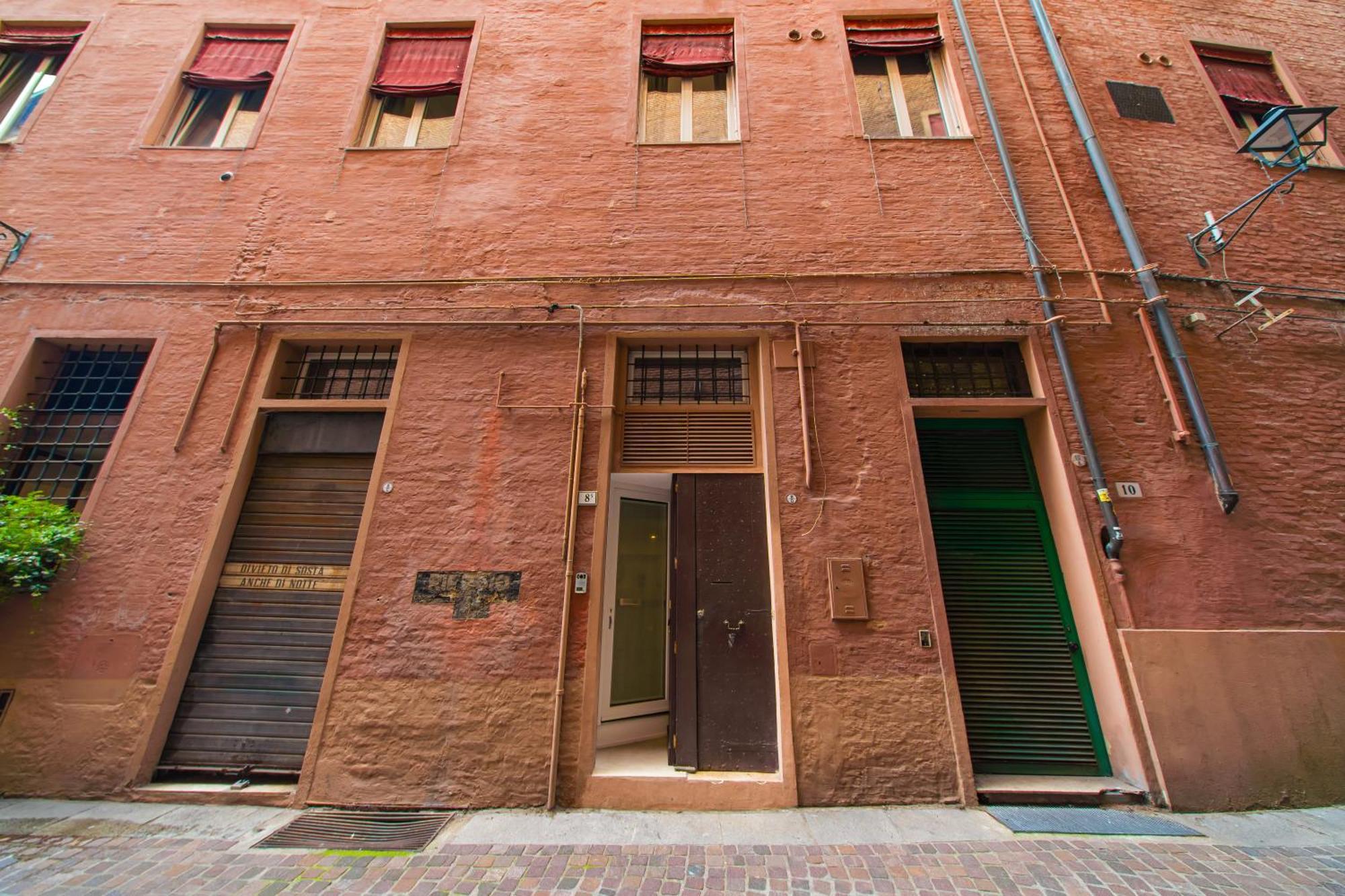 Lilli House - Suite In The Heart Of Bologne Extérieur photo